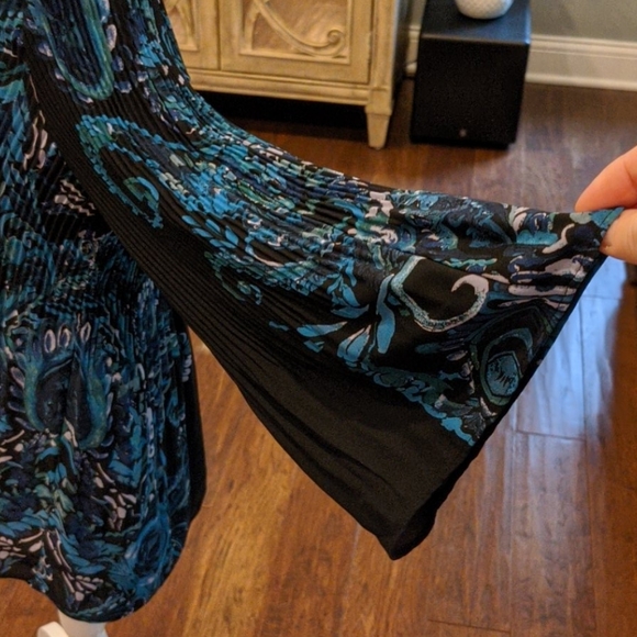 Women's EUC Boho top size large - Picture 5 of 11